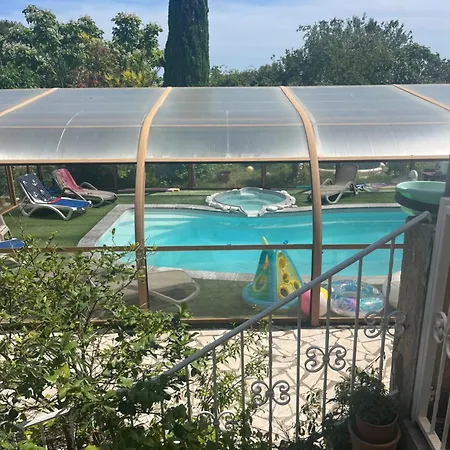 Maisonnette Independante *